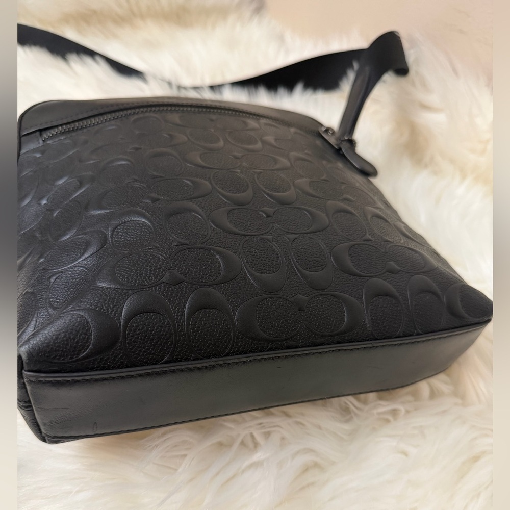 Coach Houston Flight Bag In Signature Leather. - Picture 6 of 11